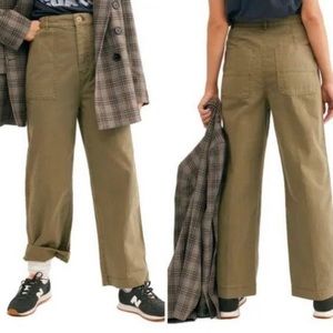 Free People Sunday Skies Wide Leg
Green Pants | Size 4
